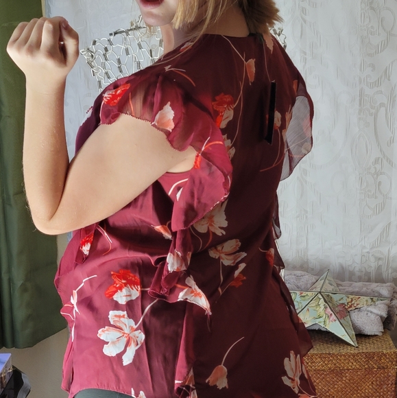 NWT Ruffle/ Floral Ralph Lauren Blouse - Picture 4 of 13